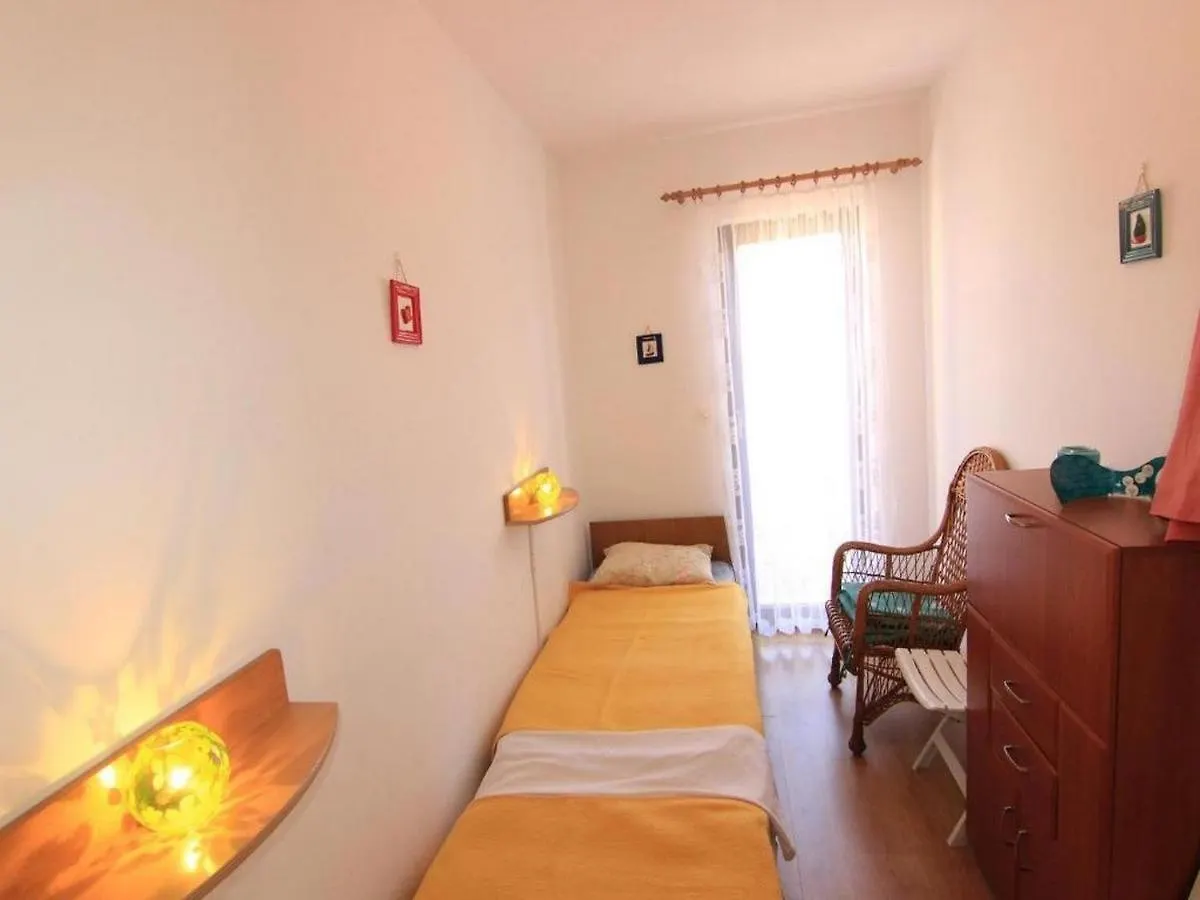 Apartments By The Sea Privlaka, Zadar - 22380